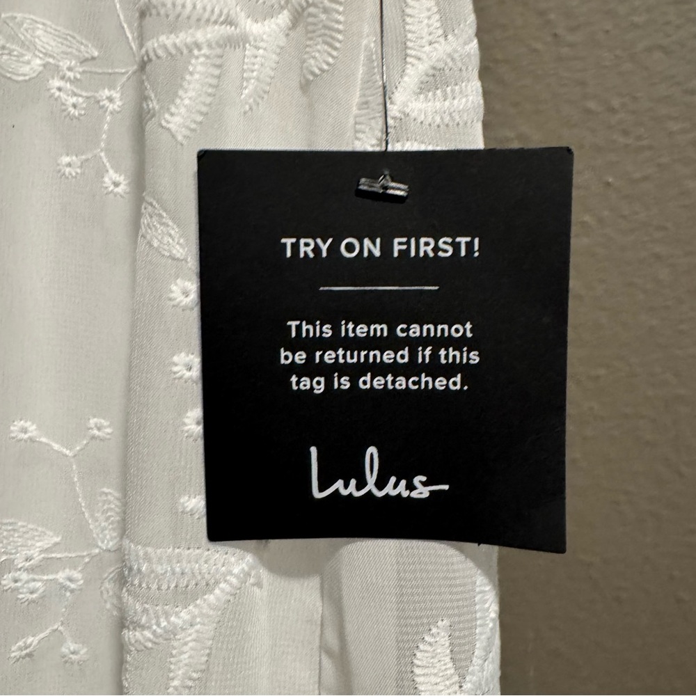 Lulu's White Embroidered Eyelet Tiered Dress Size Medium - Picture 4 of 13